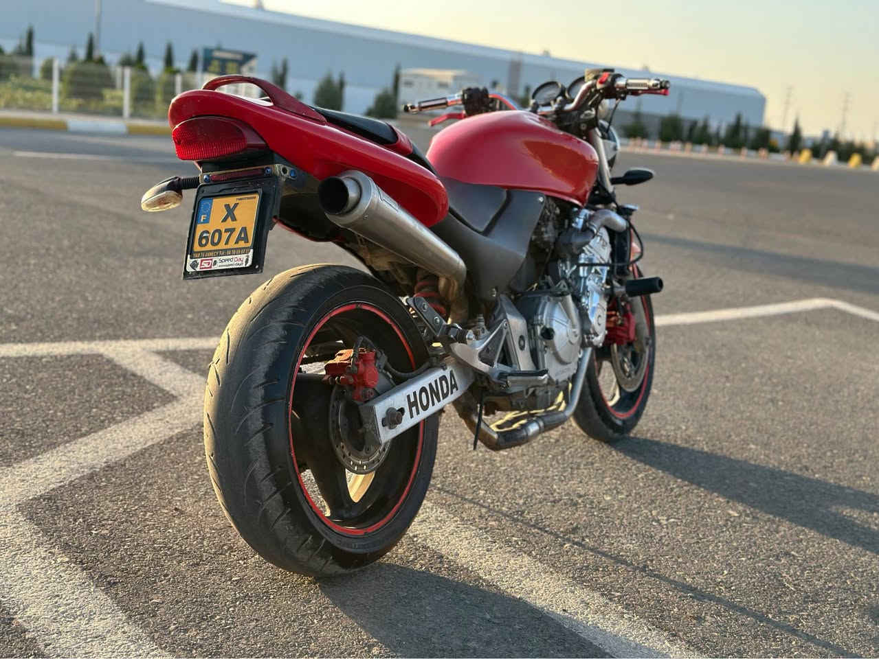 ❤️بەناوی خوای میهرەبان❤️
Honda hornet 600  🐝 
مۆدێلی ٢٠٠٣ مەکینەی کەپس ماتۆڕەکە زۆر جوان و جایزە ماڵی دۆستە هەموو گیانی بەشەرت تایەی پێش و دوای تازەیە ڕۆن و فلتەری تازە گۆڕاوە نرخی ١٧ گەڵا و معامەلەیەکی کەم 
شوێنم سلێمانی نزیک مەعرەزی علوجەکان
گەیاندن و نزیک کردنەوەم نیە موشتەریت وەرە و خزمەتتەکەم 
*********** تەلەفون
*********** ڤایبەر،وەتساپ
ئەدمین ❤️ السليمانية, العراق
