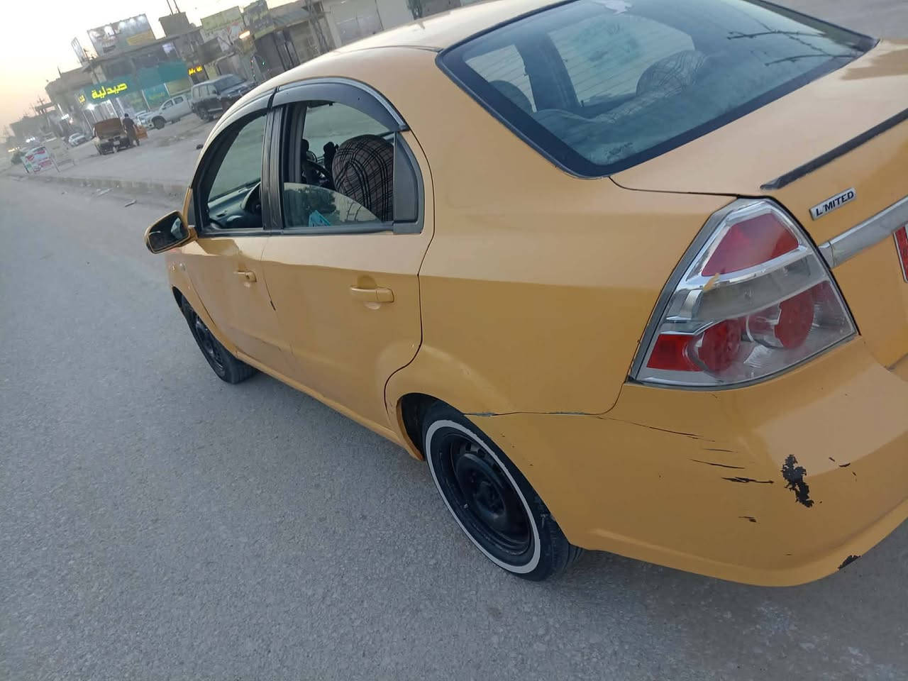 سلام عليكم  بيع مستعجل افيو مسكر محرك كير حداديه تاير شرط رقم انكليزي بسمنه مصفره هيئه وغرامات  سعر 35 بيها مجال مكان النجف اتصل وتدلل ***********
