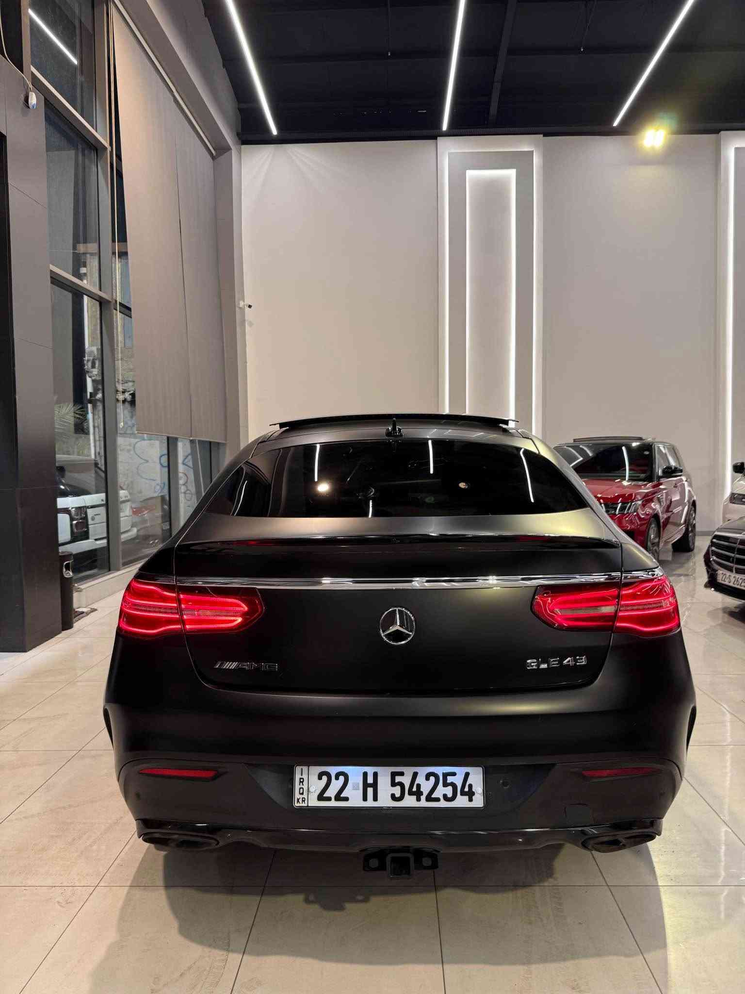 GLE 43 AMG • وارد امريكي • بدون صبوغ