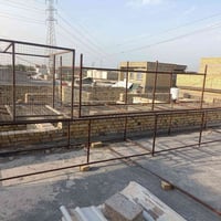 ميز حديد • ٣قطع • ٦م