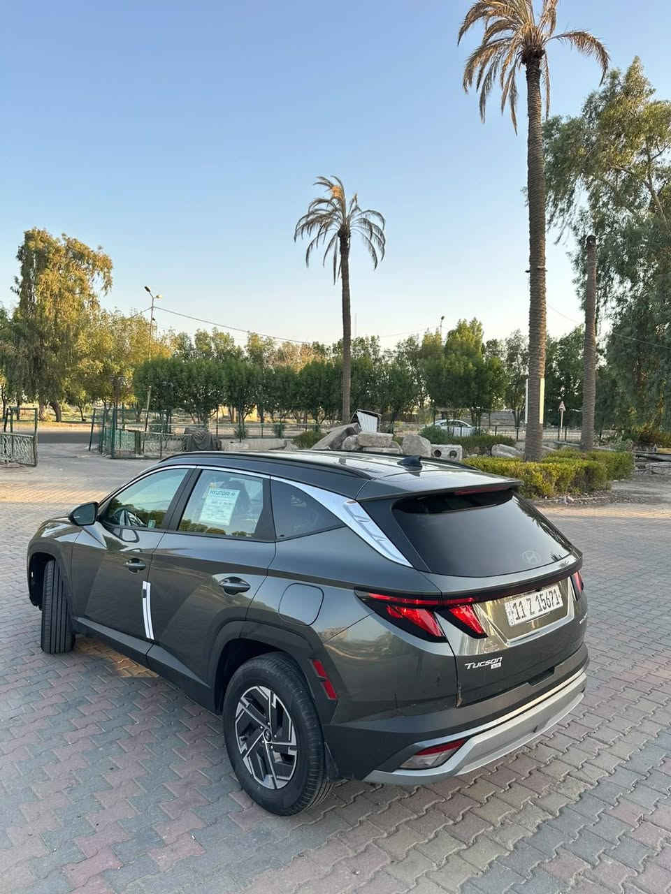 هونداي توسان هايبرد 👍👍👍
الموديل ٢٠٢٥
رقم بغداد الدولي بسمي تحويل ثاني يوم
اللون اخضر زيتي مميز جدا🪖🪖🪖🪖
السيارة فلل عدا البنراما 
وارد أمريكي بدون اي ضرر كلين تايتل كفاله عامة فقط بارد أربع أصابع بقبق الصندوكً موضح بالصور 
عداد المسافة 26 
جميع الايرباك سليم
شاشه متصله كبيره
صندوق خلفي كهرباء
تشغيل بصمه
ابواب بصمه
مانع تصادم
فور ويل درايف
هاند بريك بصمه
شاحن موبيل واير ليس
كشنات كهربائية 
تدفئة وتبريد بالكشنات
رادارات امامية وخلفية وجانبية 
وبعد هواي بيها مواصفات 
السعر 215$
رقم الهاتف ***********
العنوان بغداد الكاظمية
