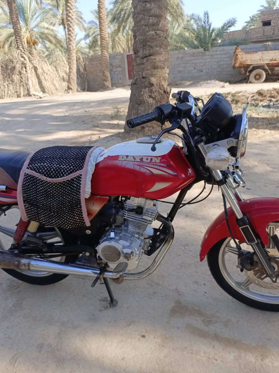 للي رايد دراجه قويه وما اتعبك للشغل وللدوام ورأسك بارد منه... دراجه حلوه وبحاله ممتازه تجي اتشوف وتفحص وبيك خير وتدلل كهربائيات كاملة  موديل 2020 مكان حله ابي غرق وبسعر جدا مناسب 450 الف وبيه مجال بسس البيع اريد اخذ ستوته  الدراجه كلك مكفوله من السرقه  ‏‪***********‬‏
