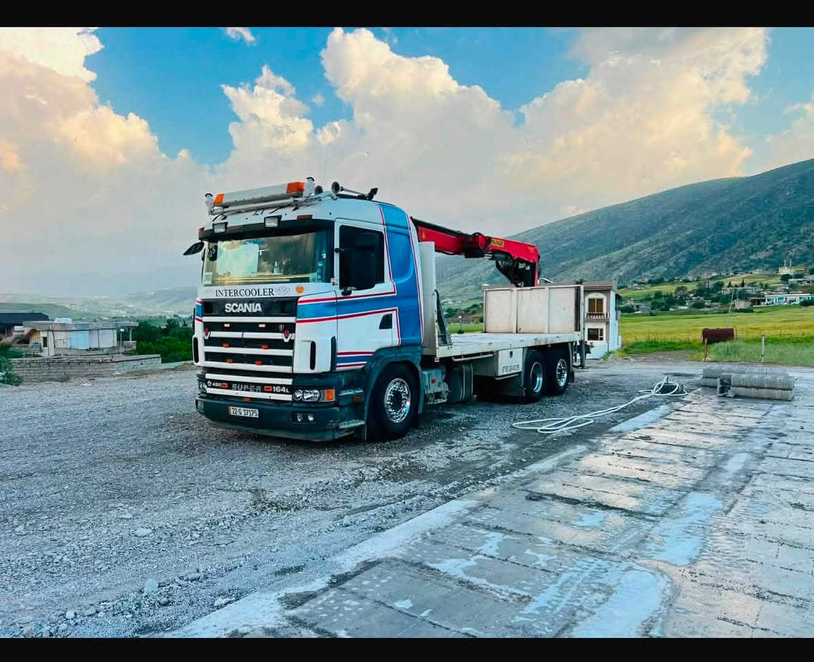 كرين بلوك  للبيع
سكانيا 2005

R500/v8

بالفينجر2 سلايت 16000

***********
