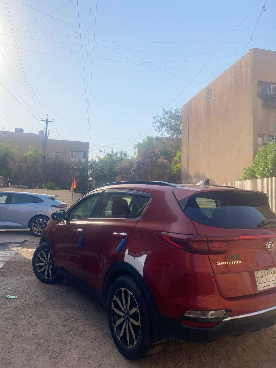 سبورتج ٢٠فول وارد امريكا ضرربنيدمصلح ومصبوغ وجاملغ مبدل نفس الون وباب مبدله نفس الون جهة السدرفول باسمي بغداد رايده ١٧٠ وبيه مجال مكاني تقاطع درويش الإعلام ***********
