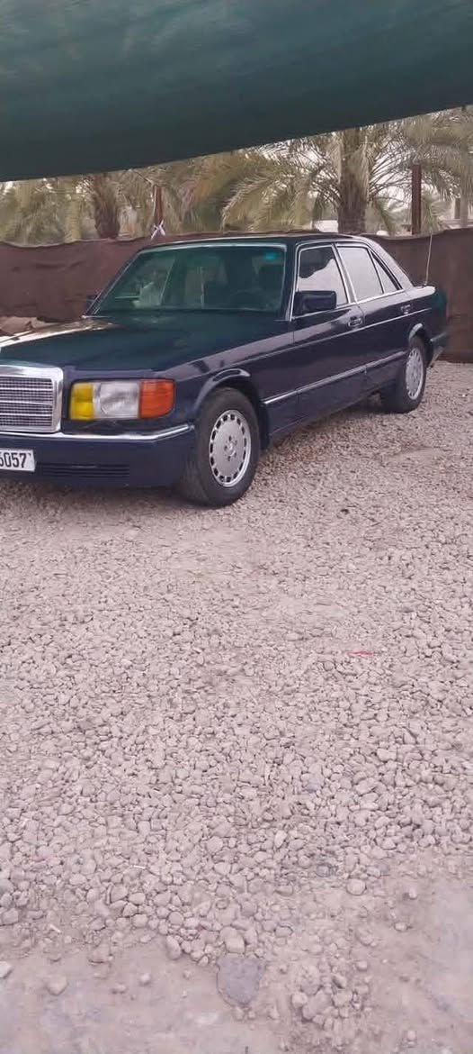 مارسدس جامبو موديل 1988 رقم بغداد بأسم راعيهه 

سياره كامله مكمله مابيه برغي نقص مكينه VVT2.5 بطه ديلكو تخم تاير جديد حداديه امامي خلفي مصبوغه صبغ عام للجماليه فقط كهربائيات جاهزه يعني سياره جاهزه على اخر حبايه بشهر 2026/7 صاعده هزه يعني سياره كامله مكانه بابل - الحمزه الغربي سعره 50 وبيه مجال 
للاتصال ***********
