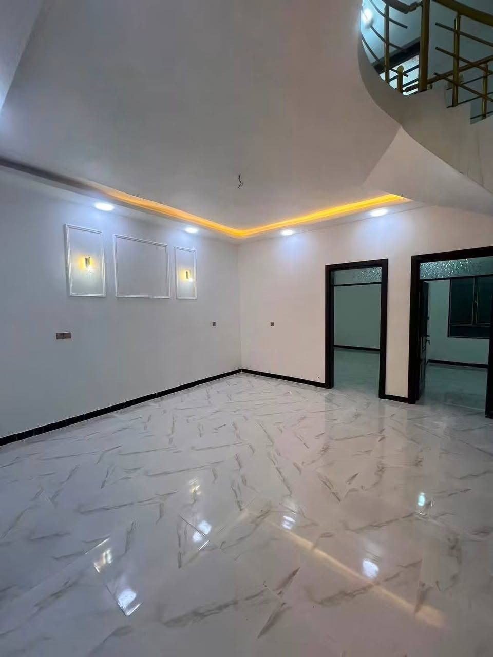 بيت للبيع حي دوانم المعمل 150 متر
قاطين قريب عل جامع مكيه شارع تبليط
متكون من ٤ غرف نوم وباقي التفاصيل
السعر عل خاص
الاستفسار ***********
