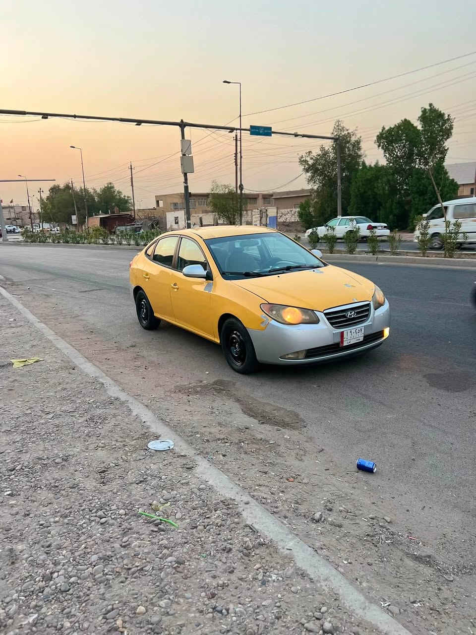 سلام عليكم الانترة مديل 2009
خليجي مكينه 1600 دكشن عالي تخم تاير حدادة جديدة 
شاشة اندر ويد جديدة تحكمات ستيرن مكينة بيهة تنقيص 
سعر 86 وبيه مجال تبريد ثلج تدفة هم شغالة لغد شواصي مكفولات
رقم الهاتف ***********
