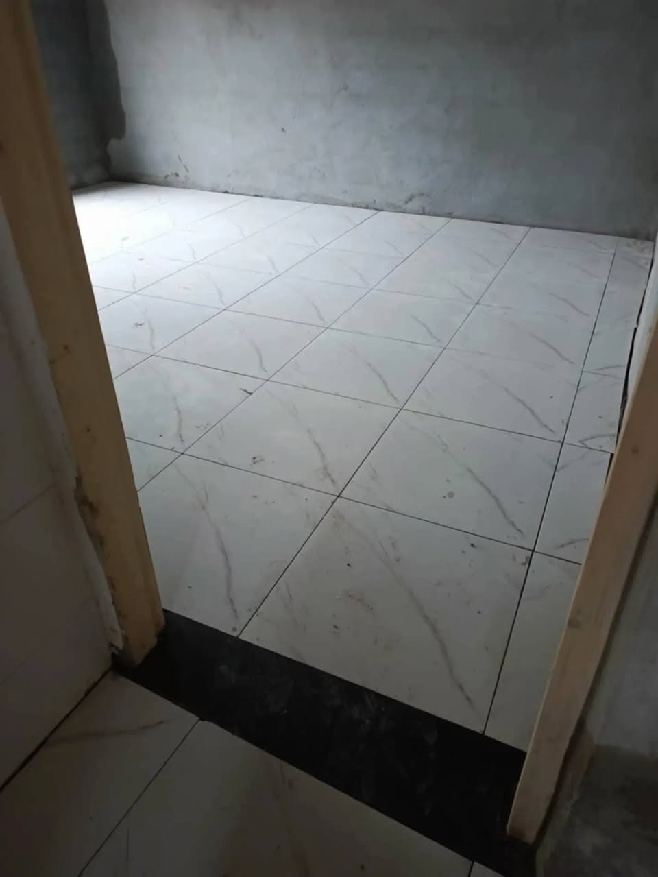 *********** خلفة سيراميك والبخ وترميم
***********
