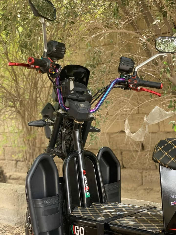 السلام عليكم
موطور جبلي للبيع 6 بطاريات 🔋 
بصمة شغالة وسماعات 
بشرط بطاريات ع الفحص 
ونظافه كما موضحة في الصورة
مكاني الفلوجة 
السعر: 650 
للاستفسار واتساب : ***********
