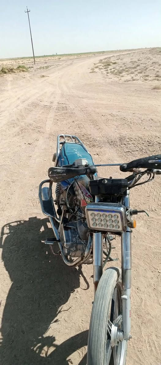 *🏍️ دراجة بارتي للبيع - كركوك*
النوع: PARTI
الموديل: 2018
المكان: كركوك - الحويجة / الرياض

*المواصفات:*
✅ محرك مجفت كبل اسبوع - نشاط فول
✅ محرك ما ينطي ولا قطرة دهن - شرط الفحص
✅ كهربائيات شغالة
✅ لايت لد قوي
✅ ويل سبور و دسك
✅ دراجة مال شغل وحمالة

الدراجة جاهزة ما تحتاج ولا فلس، بس اخذها واشتغل.سلف شغال يحتاج ربط 

*السعر: 300 الف وبيها مجال للشراي*
للتواصل *********** خاص مفتوح
