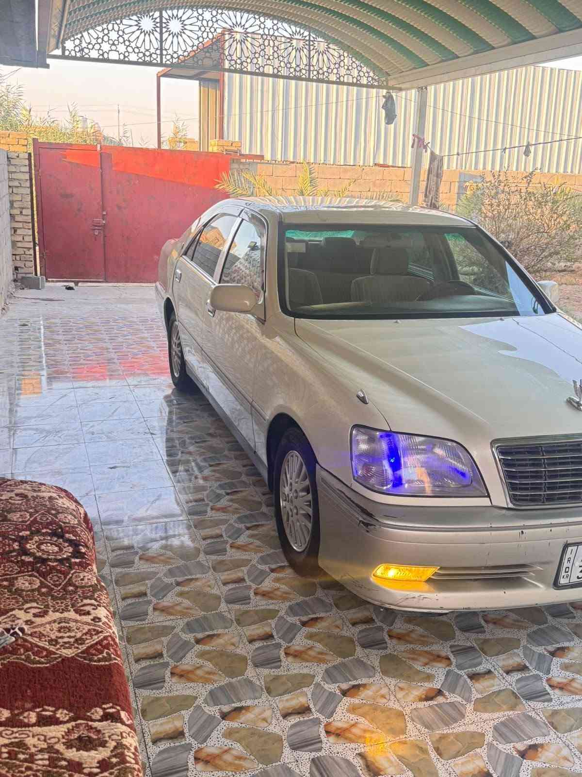 ملكه دخول جديد بعدها بريحه الشركه جاهزه عل اخر حبايه جديده متومه ارقام وسنويه
السعر 35 وبيه مجال للشراي
أدوات أدوات
كصه جنطه شرط الشغل باجات 
تخم تاير جديد 💯
حداده بعده شركه 💯
تبريد ثلج 🥶
سبير بعده مانازل 💯
تحكم بالكشنات دكمتين برده خلفيه 💯
محرك ففتي انسه الصراف 
كير محرك كفاله
االمكان ذي قار 

***********
