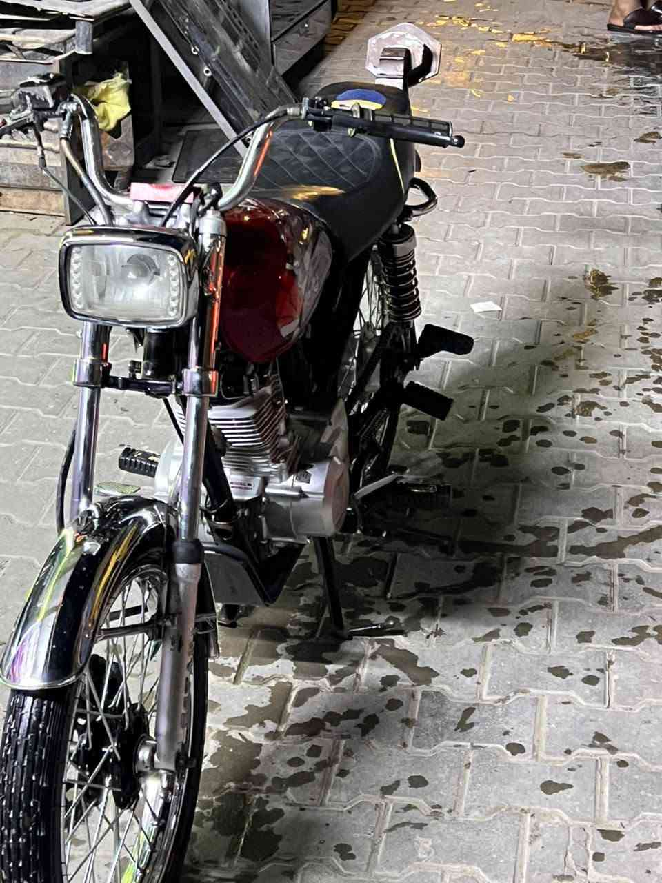 سلام عليكم  دراجه لبيع مكفوله كفاله ترايك وين ما تريد معدل فصله اوراق سكنر سعره ٦٠٠ وبيه مجال سبب لبيع اريد فلوس ،😂***********
