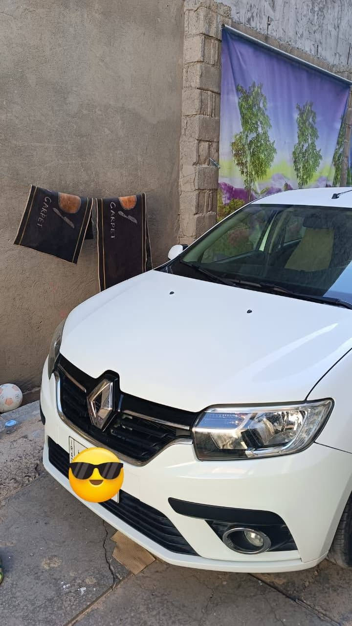 سياره رينو موديل 2022
سياره اقصاد
السعر 97 وبيها مجال 
ماشيه 60 الف وقابل للزيادة 
مكفولة 
مع بعض الملاحظات 
والي يريده يجي يشوفها وانا بخدمته بالشوف احسن
***********

