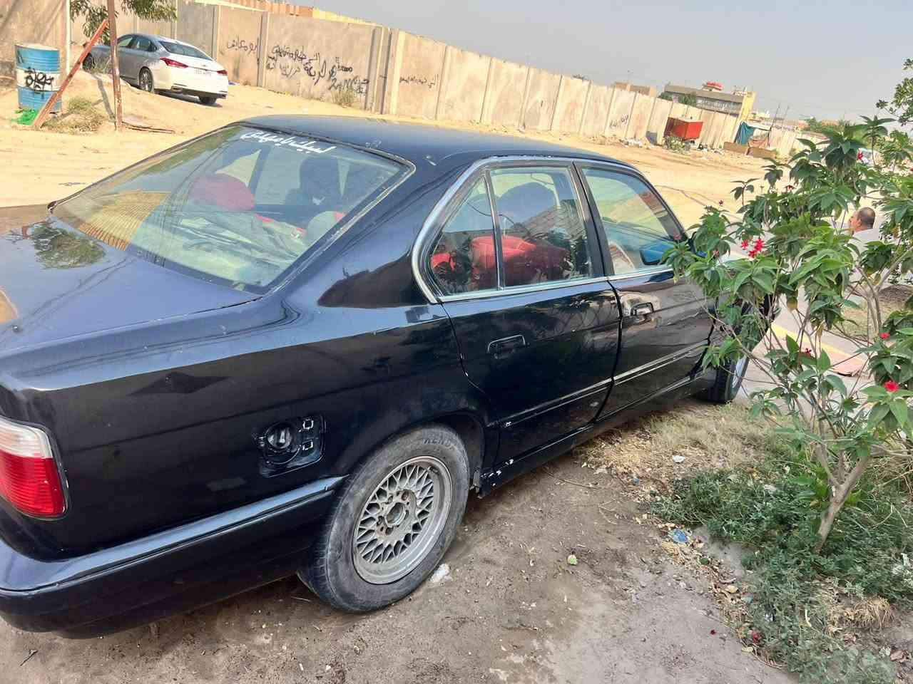 BMW 525
السيارة شغاله بس بيها مشكله بالگير
السيارة بسمي
مداور ثاني يوم
مكان السيارة كربلاء
السعر 40 وبيها مجال
للاستفسار ***********
