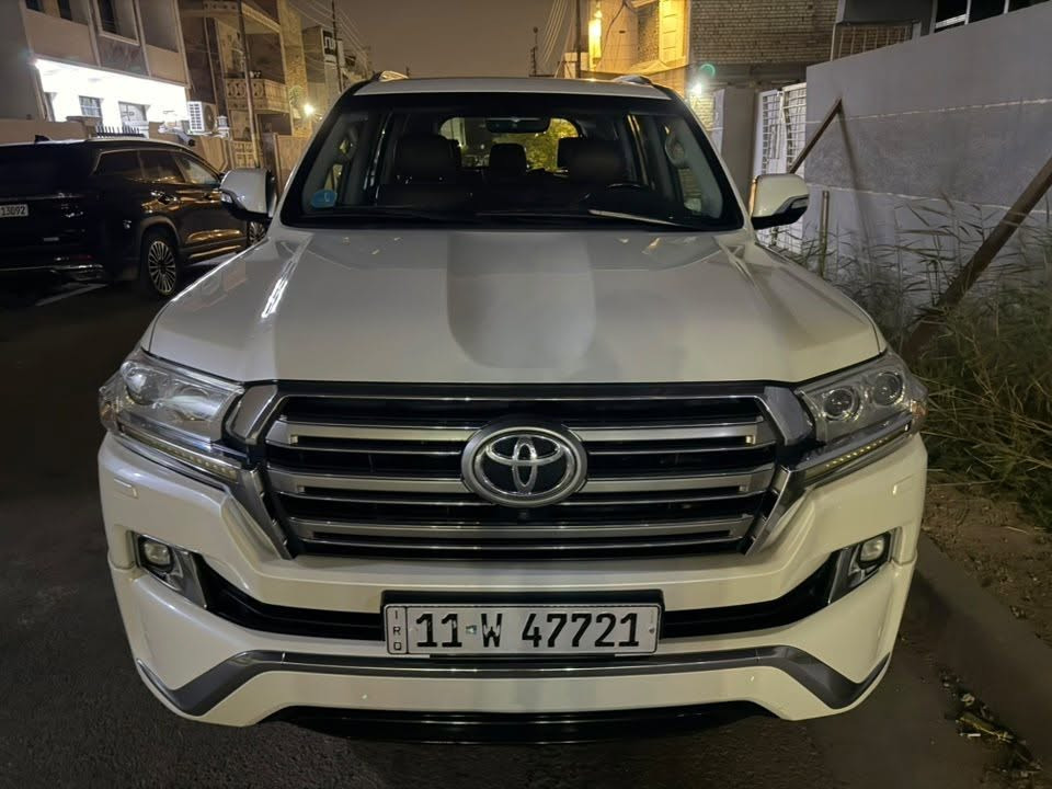 VXR 2017
جكات 
مواصفات لكزس
كشنات قرميدي
كشنات خزن 
كشنات كهرباء
كامرات ٣٦٠ 
حساسات امامية خلفية
ماشية ٩٦ الف حقيقي 
مكينة ٥.٧ المرغوب
مري شفط 
صندوق كهرباء 
ترحيب 
يدات ومري نيكل
زراك لايت 
كلشي بالسيارة بلادي على وضع الشركة 
بيها بارد براس الجاملغ الامامي فقط 
رقم بغداد وهزة وسنوية جدد
***********
السعر ٤٨٥
