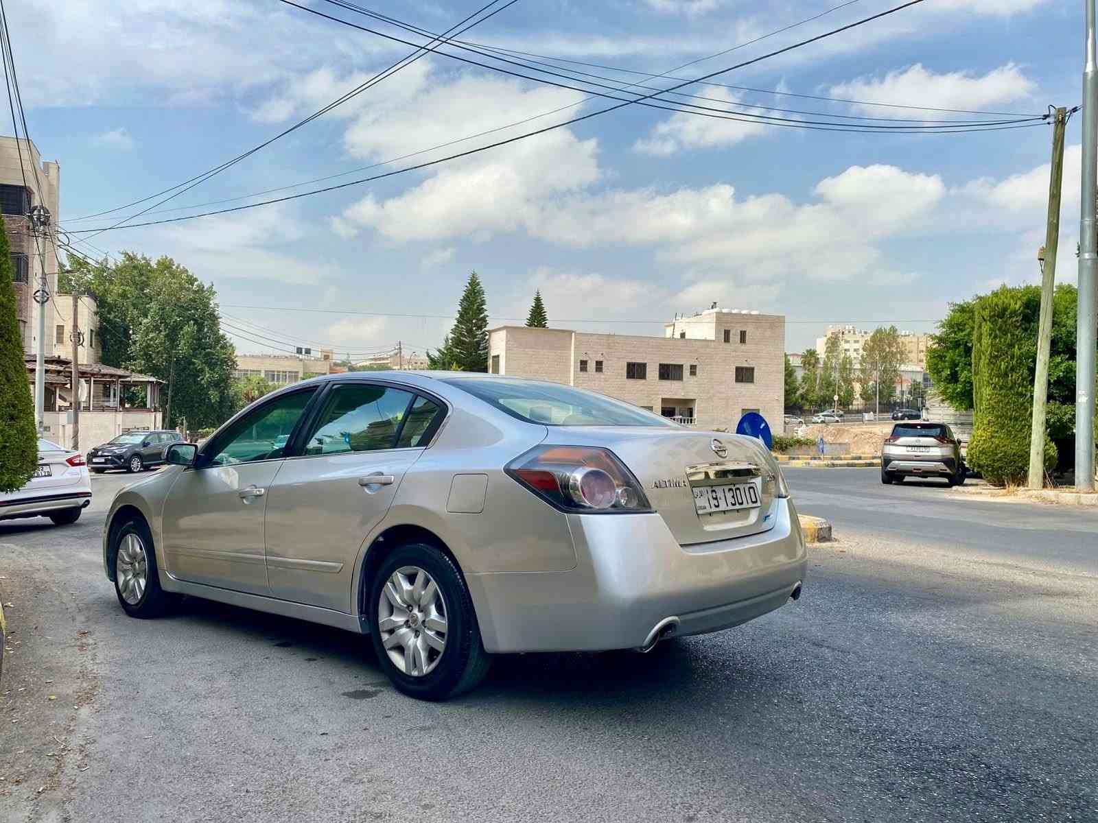 التيما ٢٠١١ • بنزين • جير اتوماتيك