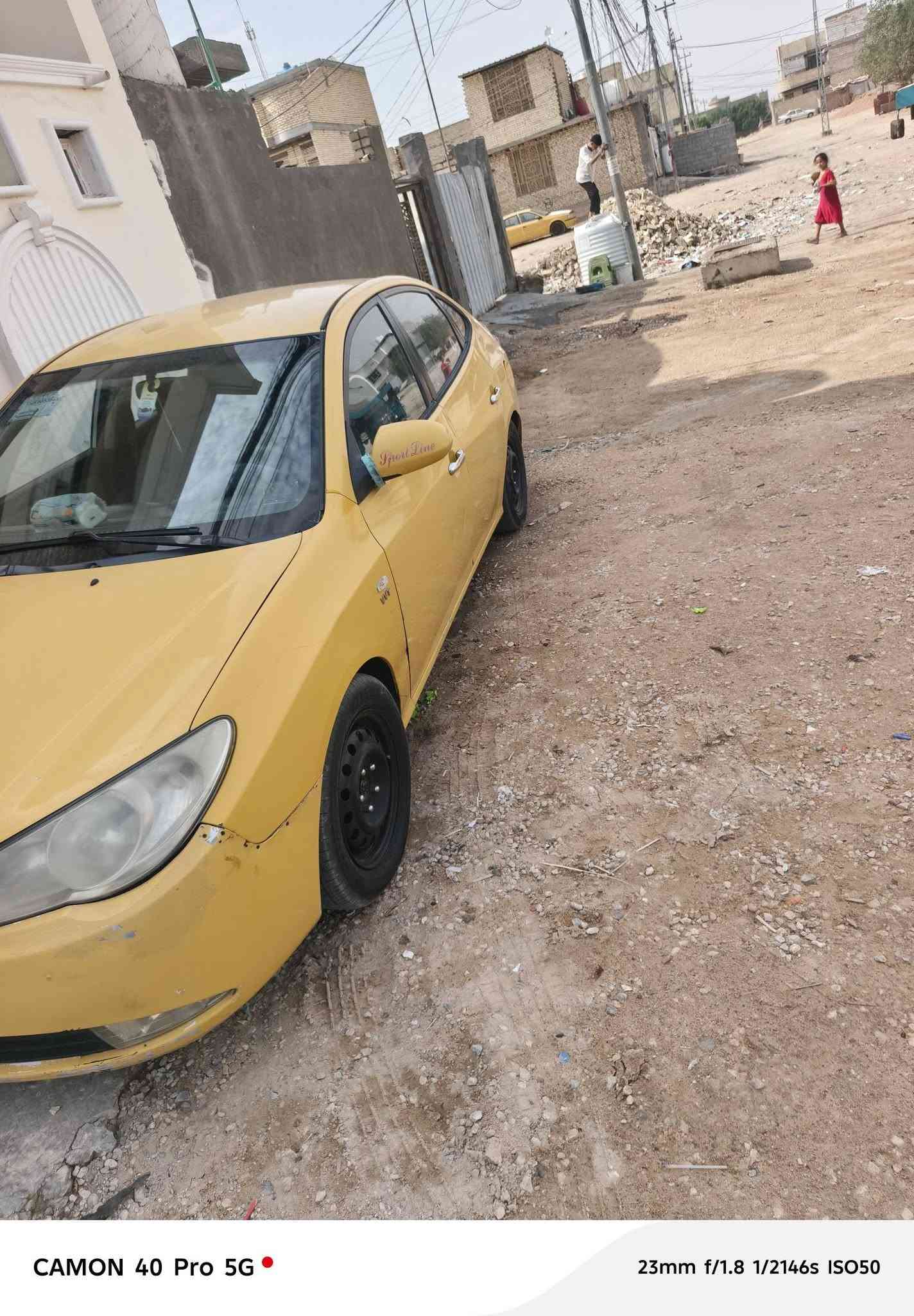 البيع سيارة ٢٠٠٩محرك ١٦٠٠مكانه كربلاء وراعيه بجبله عليه هيه وقرامات ٤ورقات يطيحن من سعره بيع مستعجل بيه جاملق خلفي بدون داخل ٧٢وبيه مجال بصيط تفاصيل أكثر تصل ***********
