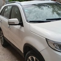 سورينتو ٢٠١٤ • مكينه ٢٤٠٠ • ٧ ركاب