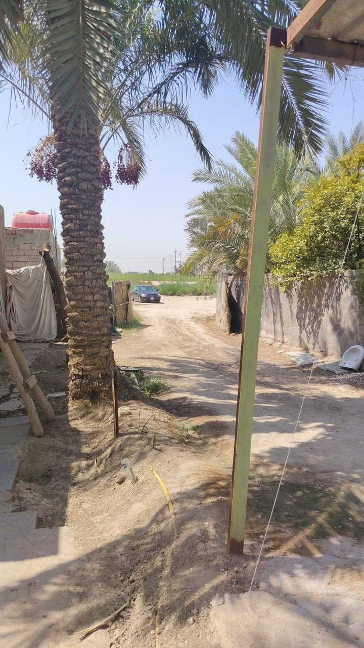 السلام عليكم،
إعلان بيع عقار
النوع:منزل سكني
الموقع:طريق دغارة سومر، على الشارع العام.
المساحة:600 متر مربع.
المواصفات:

عدد 2 غرف نوم
مطبخ
صالة

حديقة
استقبال

السند:طابو صرف.
للاستفسار والاتصال:***********
