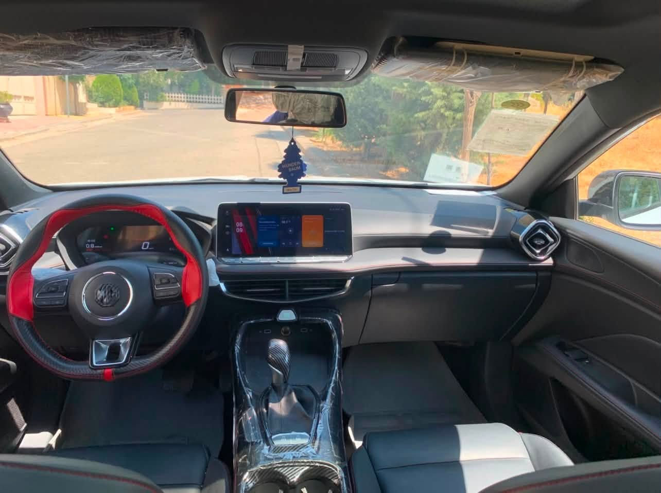 MG GT 2025 فول مواسەفات
سەیارەیەکی نمونەو جوان 
بێ بۆیاخ بێ سارد
١٥٠٠٠ ڕۆیشتوە 
لە سلیمانیم
***********

