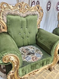 تخم ملكي تفصال ٩مقاعدنضيف ماكو اي ضرر مع طبلات للبيع مستعجله على ٣٥٠ال...
