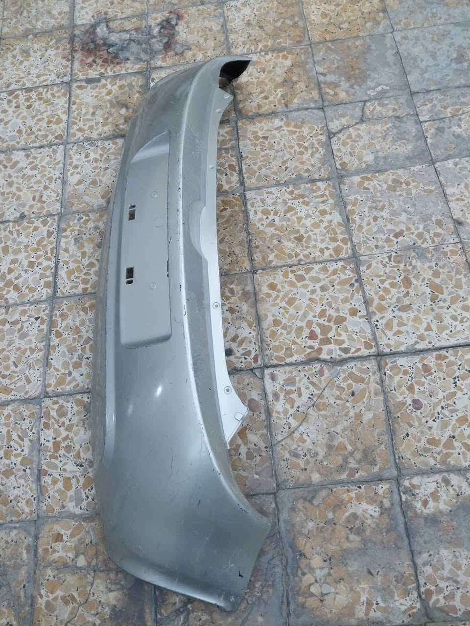 السلام عليكم                         
للبيع... دعامية خلفية شيري A1 
للاستفسار :- بغداد/كراج الخالدي  ساحة الطيران/ الشارع العريض .
ابو علي / ***********
