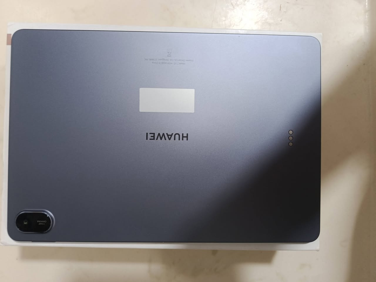 Huawei MatePad 11.5 2025 🔥
للبيع Huawei MatePad 11.5 إصدار 2025 ✨
📱 شاشة 11.5 إنچ 2.5K بتحديث 120Hz
⚙️ رام 8GB
💾 ذاكرة 256GB
🔋 بطارية 10100mAh
⚡ شحن سريع 40W
📸 كاميرا خلفية 13MP
🤳 كاميرا أمامية 8MP
🔊 4 سماعات بصوت قوي
💻 نظام HarmonyOS
⌨️ وياه كيبورد أصلي
📦 كامل أغراضه وعلبته
✨ الجهاز نظيف جداً وحالته ممتازة
💰 السعر:  525 ألف قابل للتفاوض بالمعقول 
للجادين فقط.
📍 المكان: الكوت الفلاحيه

للاتصال  ***********
***********
