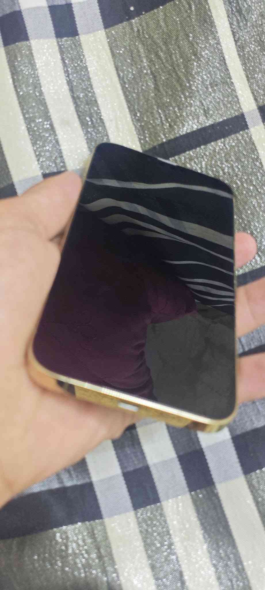 آيفون ١٣ برو ماكس • ذاكرة ٢٥٦ • بطارية ٨٦٪