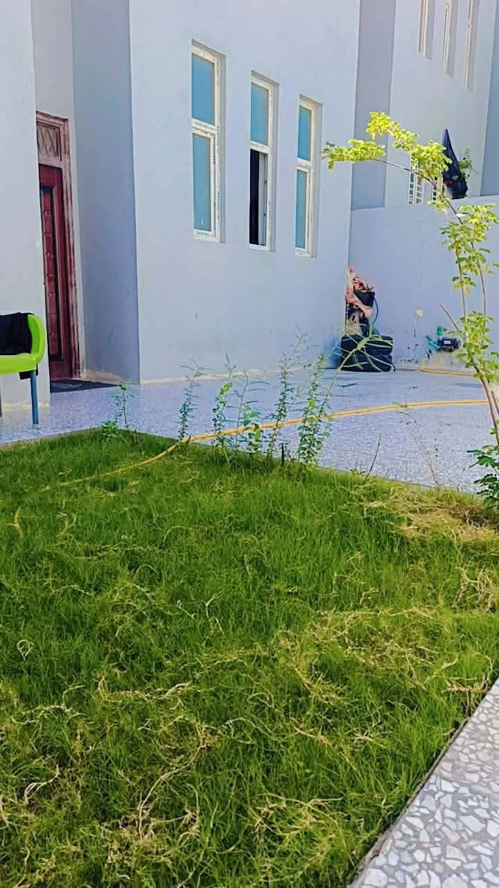 عرض 308
 بيت 🏠 رهن 200 م طابقين
 ب مجمع السلام 
جاهز ونضيف وبي رهان يريد يطلع 
سعر الرهن 40 مليون🔥

يتكون الطابق الاول من غرفه وصاله ومطبخ واستقبال وصحيات وحديقتين💯 

يتكون الطابق الثاني من غرفتين وصاله وصحيات 💯

للتواصل 
‏‪+964 784 494 9108‬‏ خط فقط 
ابو عقيل 
‏‪+964 774 522 0313‬‏ واتساب فقط
