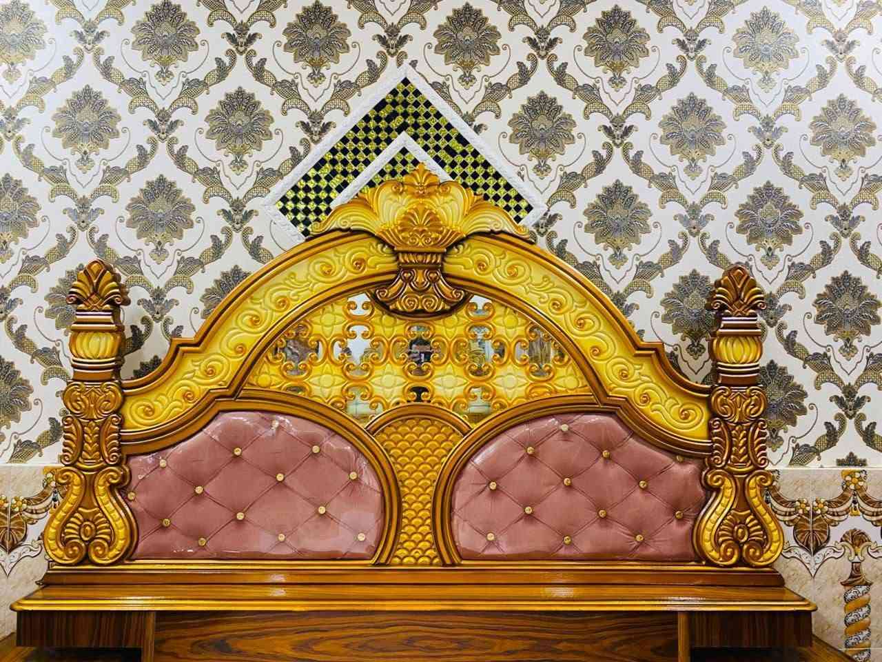 سلام عليكم عندي غرفه نوم مستعمله للبيع صاج عراقي درجة أولى *********** واتساب توجد خدمة توصيل عل باب بيتك السعر ٩٠٠
