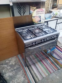 طباخ يطالي ابو 5 عيون وفرن كلش نضيف وناره حلوه زركه  فرن والعيون  سعر ...