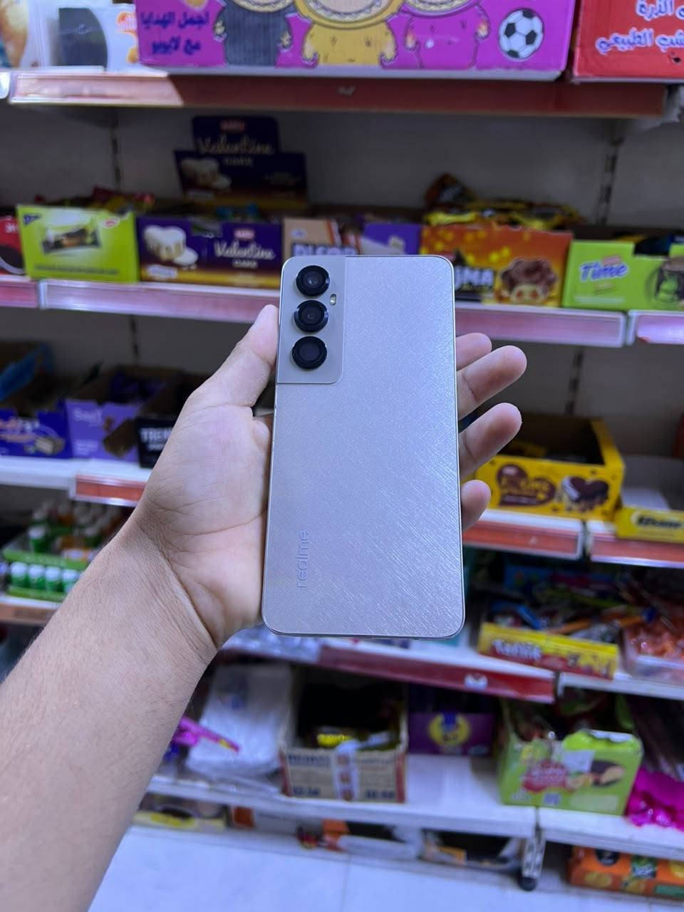 سلام عليكم

Realme 65c
ذاكره 264
جهاز جديد لوك تصليح ما شايف الجهاز مرايه ولا عيب مابي
ببجي 90فريم 
مراوس باايفون 11عادي وفوك او أجهزة البوكو
ادفع سعر عجبني ابيع 

متواجد فقط واتساب (***********)
