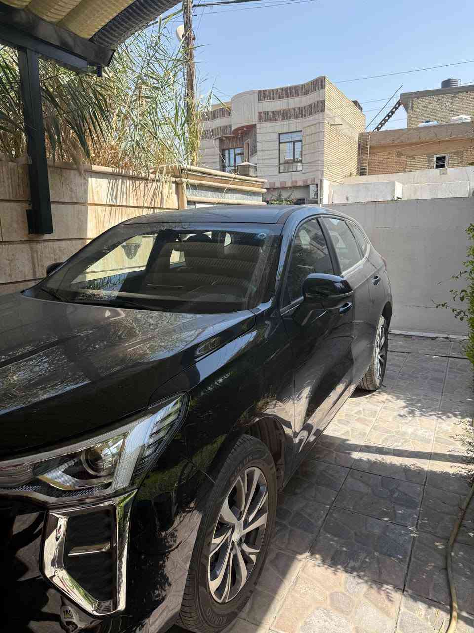 هافال جوليان اسود موديل ٢٠٢٤ فئه النص فول 
ماشيه ٢٤ الف تحت ضمان الشركه 
السعر ١٦٥
واتساب ***********
