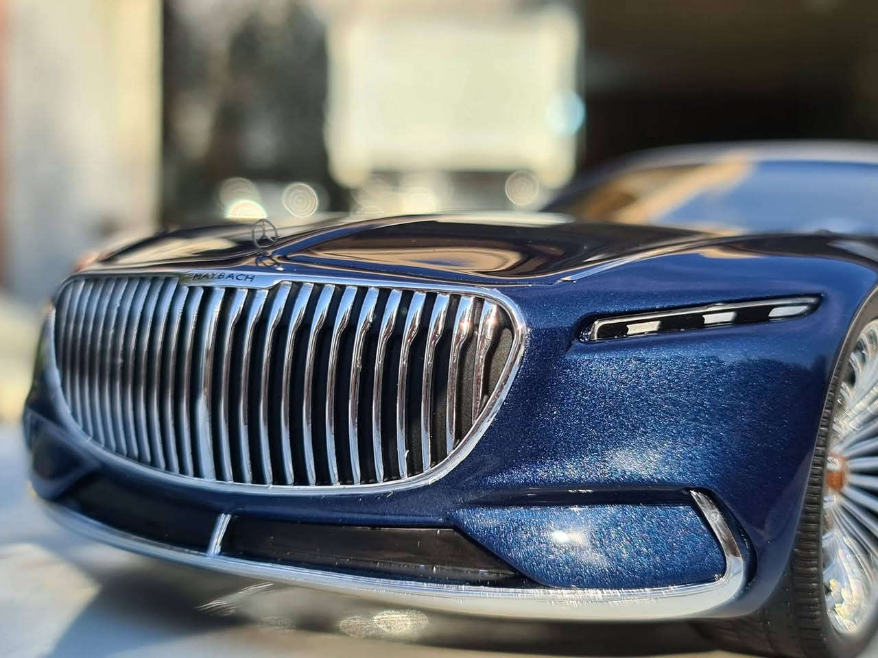 السلام عليكم للبيع
mercedes . maybach . 18
 $ المعدن ريزينك  
من العملاقة شوكو السيارة بدون مرايات مكاني بغداد يوجد توصيل لجميع المحافظات 
***********
