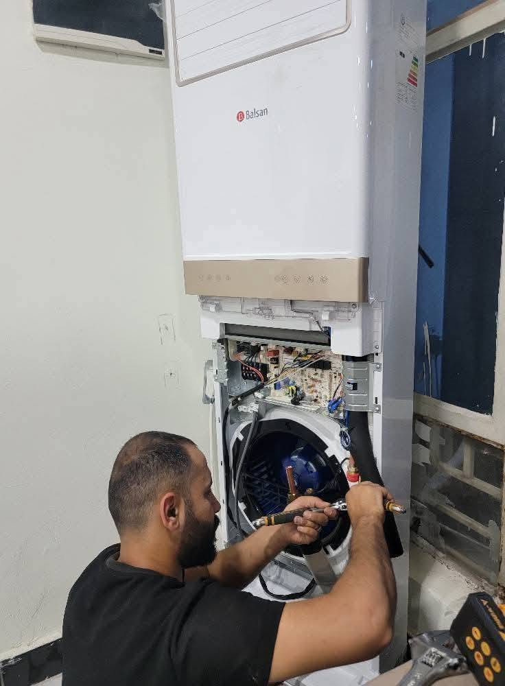 ورشة تبريد متنقلة في بغداد
#تنصب #سبالت ✅ #صيانة ✅ #تجهيز ✅ #إدامة

نصلكم في جميع مناطق بغداد

فريق فني ممتاز وسرعة في الانجاز

ضمان موسوم كامل في العمل 

في مختلف مناطق بغداد 

( حي اور / بنوك / شعب / القاهره / الاعظمية / سبع ابكار / الكريعات / الكاظمية / 

المنصور/ اليرموك / الكرادة / الجادرية / سبع ابكار / الحارثية /  زيونة / بغداد الجديدة / المدينة ) 

§§§§§§§§§§§§§§§§§§§§§§§§§§§§§§§

نصب سبالت نوع توسوت #Tosot

نصب سبالت نوع گري #GREE

نصب سبالت نوع ميديا #Midea 

نصب سبالت نوع اوكس #Aux

نصب سبالت نوع #LG 

نصب سبالت نوع #وادي 

نصب سبالت نوع #هايسنز 

نصب سبالت نوع #هاير

نصب سبالت نوع #كرافت 

نصب سبالت نوع #GE 

نصب سبالت نوع #جنرال 

مختلف الاحجام العامودي والجداري 

🔧🔧🔧🔧🔧🔧🔧🔧🔧🛠️🛠️🛠️🛠️🛠️🛠️

مستعدين لتجهيز كافة أنواع السبالت والماركات وبخصومات وتوصيل مجاني وضمان فعال من تاريخ التجهيز ✅

ضمان في العمل والصيانة ✅

#شحن غاز أصلي ✅

للاستفسار الاتصال او المراسلة 📞

*********** الفني حسين 

يوجد واتساب متوفر على مدار الساعة

☀️ خلي صيفك ويانة ثلج ❄️🇮🇶

