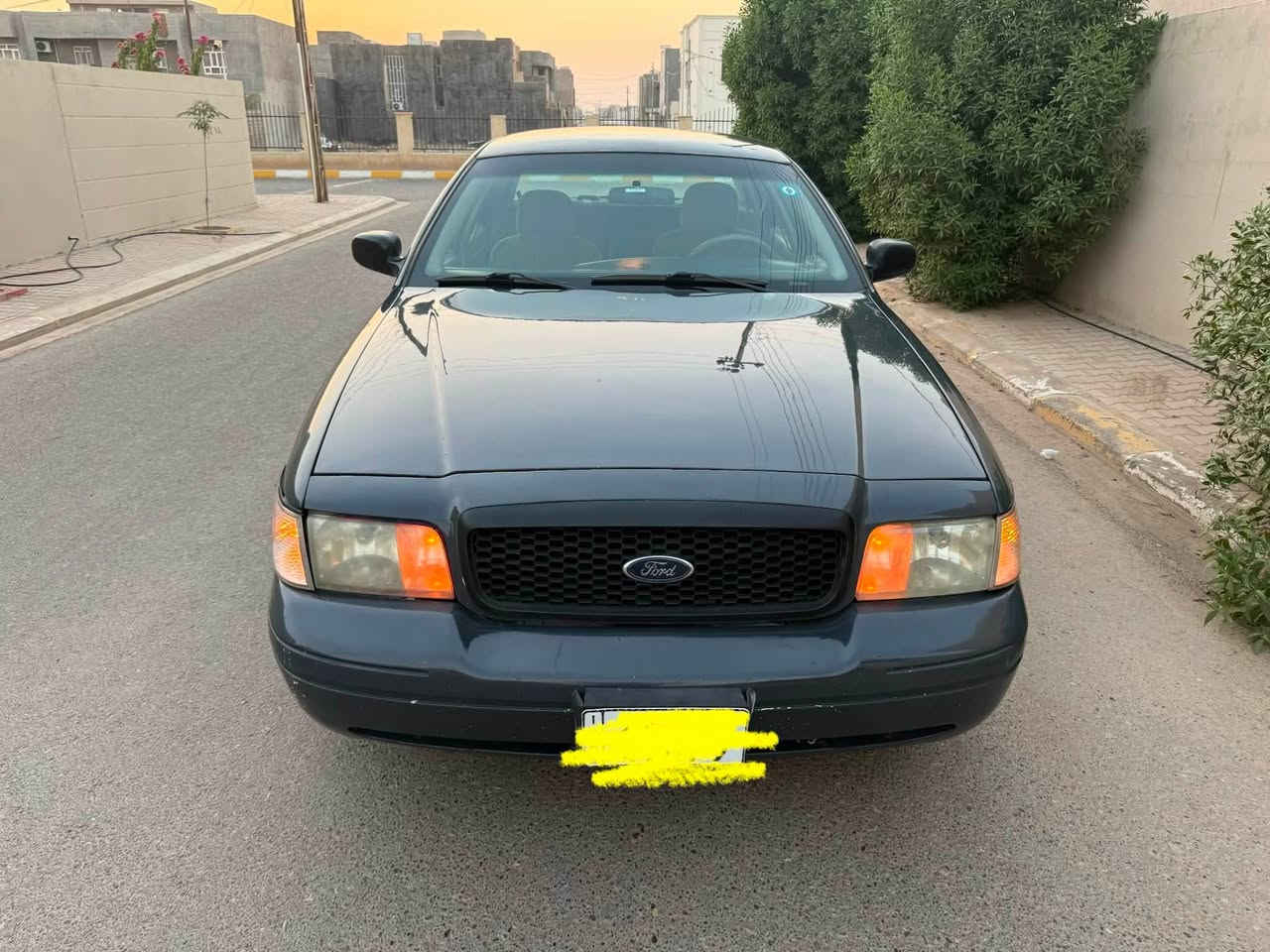 فورد كراون فكتوريا ٢٠٠٧ مزاد معمرة تعمير درجة اولى من كلشي :
صبغ حراري درجة اولى لون إسمنتي متغير الوحيدة بالعراق بهذا اللون 

محرك گير ظفيرة كهربائيات كله تبديل جديد مال كصة ٢٠١١ استيراد خاص 

منظومة تبريد جديدة 

منظومة وقود جديدة 

داخل كله نظيف وشغال 

طخم ويل بوليسي 

صدر امامي خلفي جديد 

تبديل جميع اجزاء البلاستك القديمة 

والكثير من الإصلاحات الاخرى ما اذكرها 

يجي معاها ادوات اضافية : 

١. داينمو ٢٠٠ أمبير جديد وكاله 

٢. ثلاجة 

٣. ظفيره 

٤. نوزلات 

٥. مجاول

٦. مراوح 

٧. كهربائيات مختلفة 

كل هاي المواد شغالة وجديدة 

نقص فقط دبلات خلفي شوي تعبانه

رقم صلاح الدين الماني باسمي تتحول باي محافظة 
السيارة متعوب عليها ومصروف عليها هواية 

السعر المطلوب ٨٥ ورقة بيها مجال بسيط جدا.

رقم الهاتف : ***********      ***********
