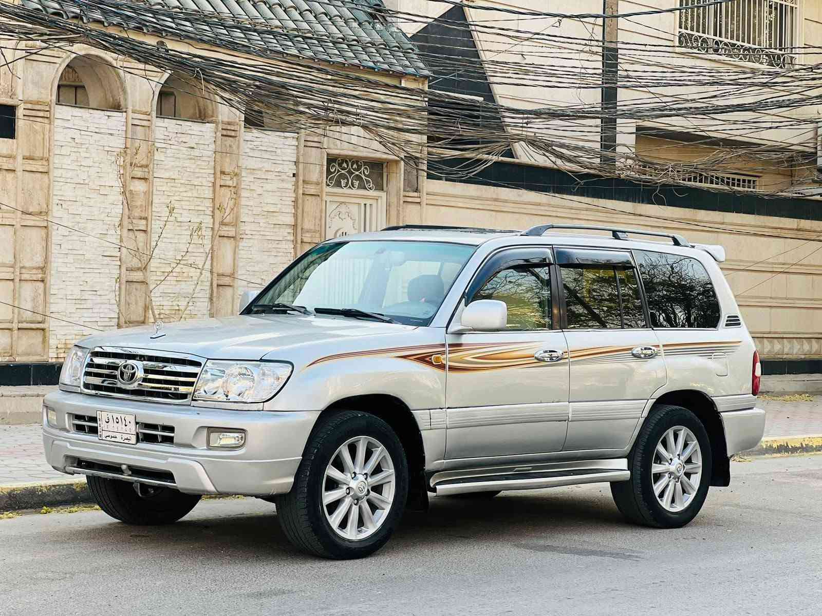 تيوته لاندكروز خليجي مديل 2006اصل السعر 113وبيهه مجال  فول مواصفات 1/1 مكينه وكير مكفولات اوتماتيك محرك 6️⃣ سلندر فتحه سقف 7راكب 3قطع تبريد داخل بيجي فورويل ثلاجه دبل تانكي مكفوله من ضربه وتبديل بيه رشات جماليه  تخم تاير كهربائيات حداديه جديدهه سياره جديده وجاهزه وخير من الله رقم*********** مكان كربلاء المقدسه
