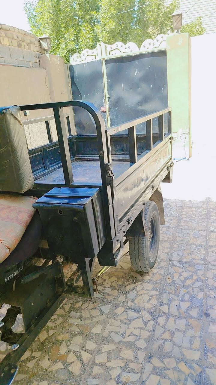 سلام عليكم ستوته كلك كلك للبيع مديل 2019مكفوله عفلاه عامه مكاني نجف حي نداء شارع مجمع بيتي سعره 750وبيه مجال قليل ***********
