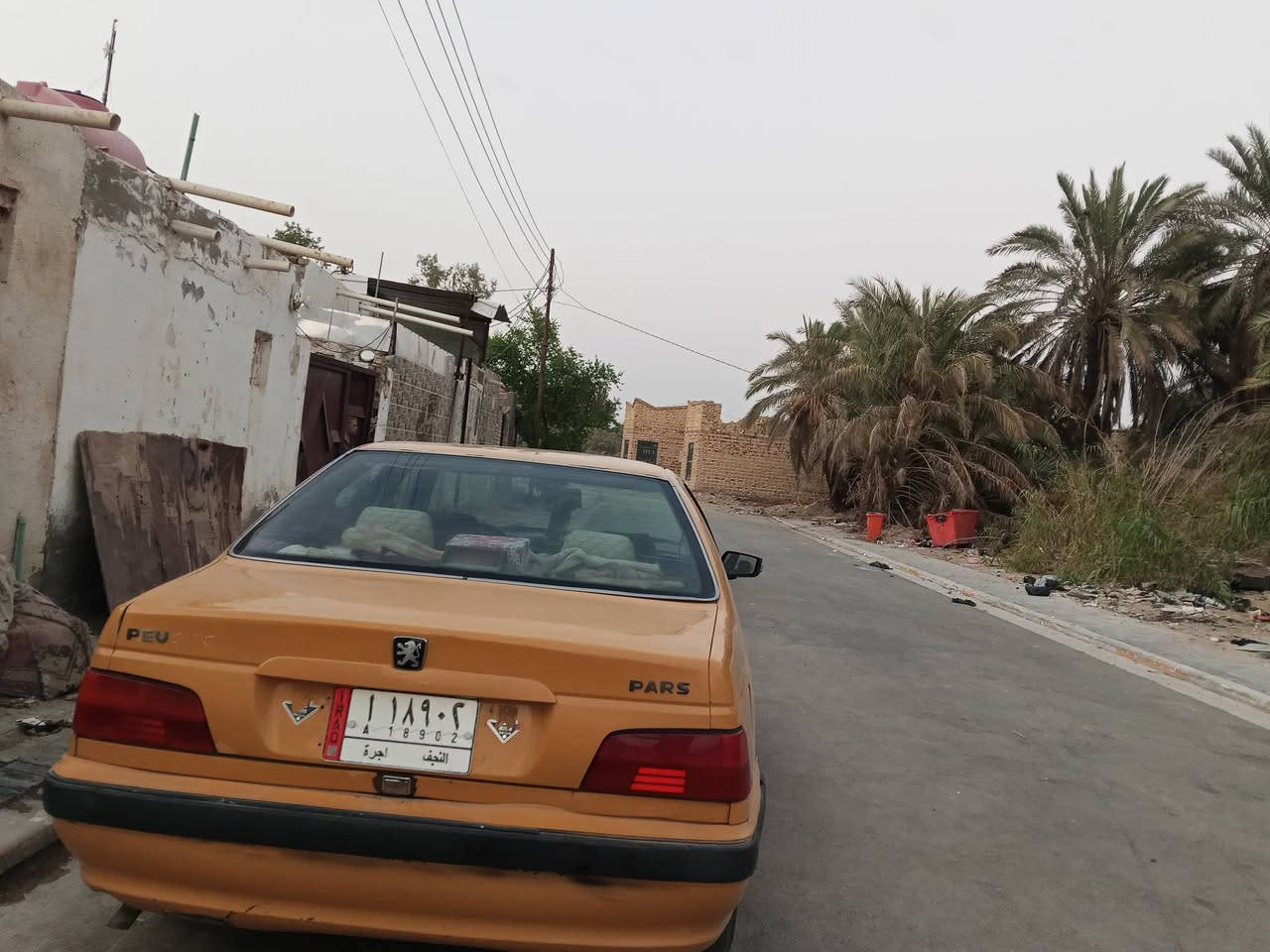 بيجو بارص موديل 12 مكينه كير حداديه تخم تاير كله جديده السياره ماعوزه شي السعر ب35 وبيه مجال ***********
