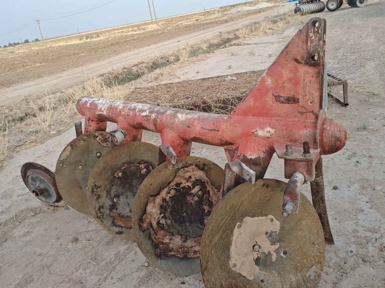 للبيع فدان حجم 14
قرصي رباعي نظاف بدون كسر بدون لحيم
***********
0772416026
الخاص مقلق
