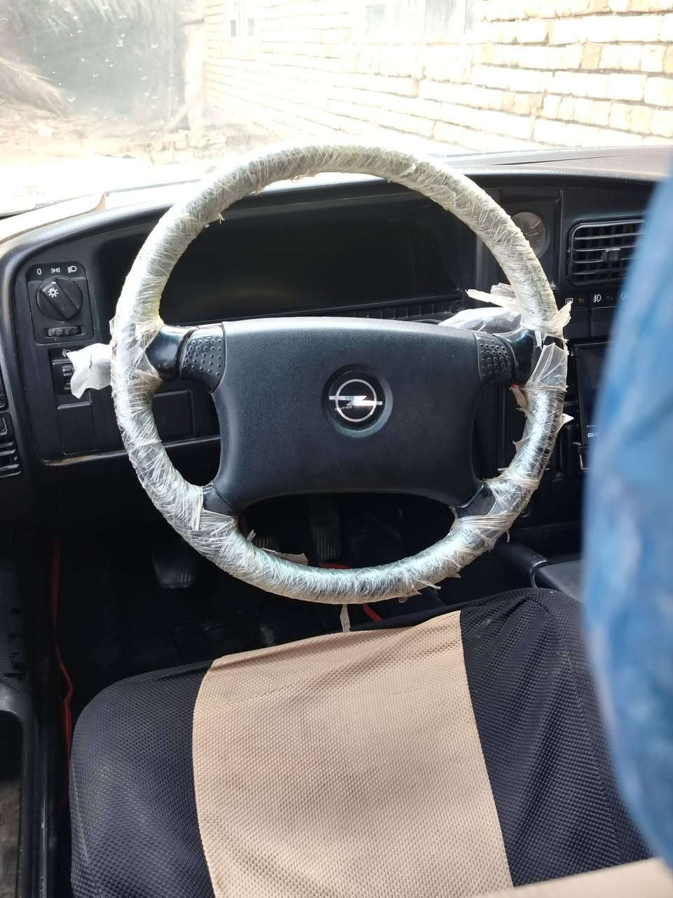 إعادة نشر • بسبب وعود • سيارة