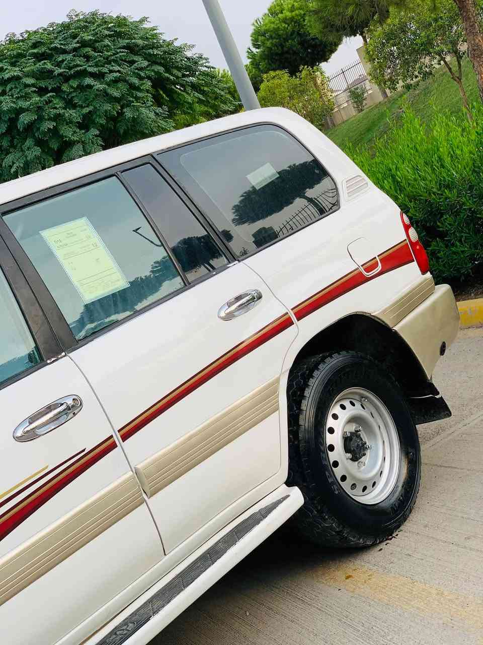لاندكروز • موديل ٢٠٠٠ • ٤x٤