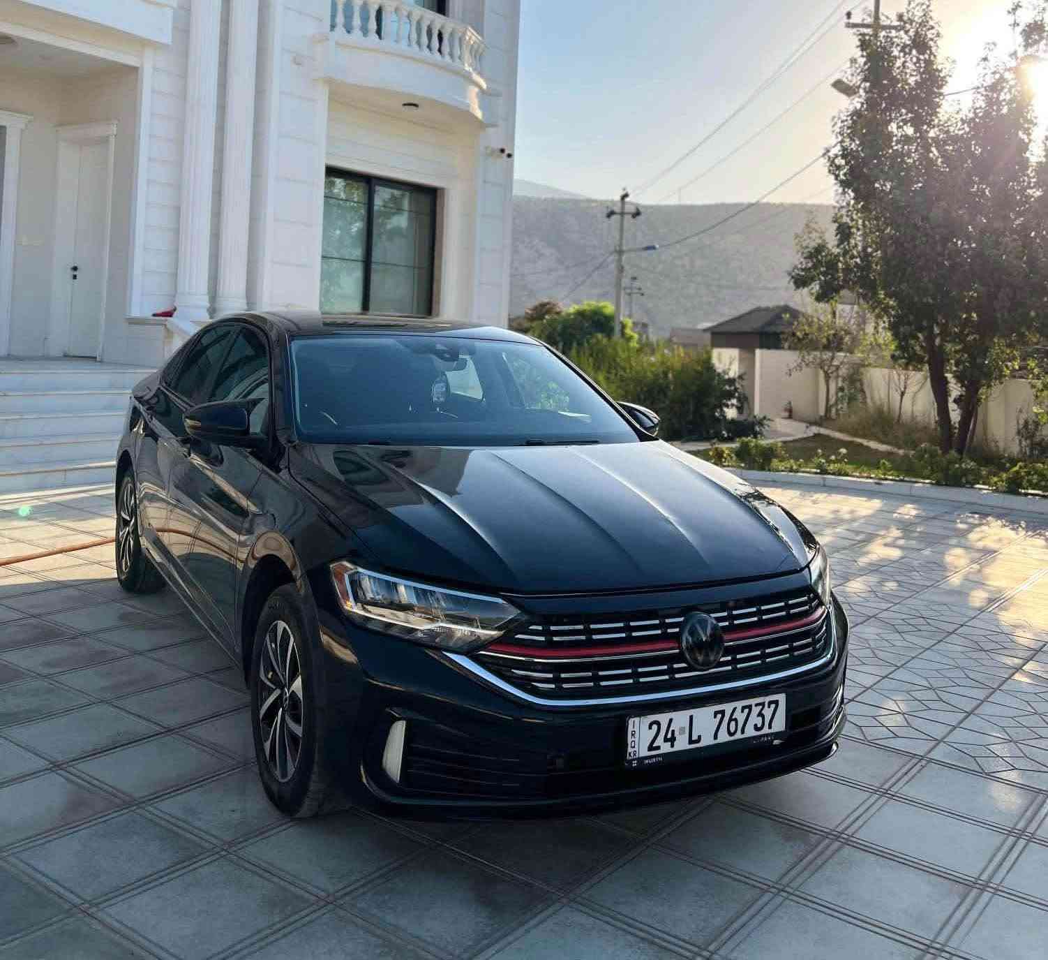 2023 VOLKSWAGEN JETTA, 1.5T S
جيته مواصفات s
گير اتوماتيك حاسه رادار ..
صبغى تنها بونيت صبغه چاملغ كميك تعديل هيه بي داخيلى همو شتيكى به شه رت
50 هه زار كيلومتر روزيشتوه
عنوان :سوران 
ژماره :  *********** أربيل, العراق

نص مكتوب في الصور:
- BIDCARS