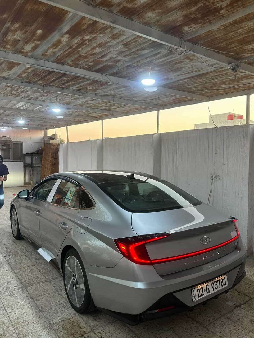 هيونداي سوناتا (2022) فول مواصفات
وبسعر البلاش
• اللون سلفر فضي
ب الممشى 110000 كم
• رقم أربيل بإسمي تحويل مباشر
٥ المحرك 1.6 لتر تيربو
٢٠ فتحة سقف بانوراما
• نظام الترحيب
* نظام قيادة آلية وتحديد مسار
) كروز كنترول ذكي مثبت سرعة راداري
*
رادار أمامي وخلفي مع خاصية التوقف الذاتي رادار النقطة العمياء على المرايا الجانبية كشنات جلد كهربائية مع التدفئة
ستيرن رياضي جلد مع شفتات خلف المقود شاشة لمس كبيرة تدعم كار بلاي وأندرويد أوتو عداد ديجيتال بالكامل
BOSE نظام صوتي
شحن لاسلكي للموبايل
كاميرا خلفية عالية الدقة
كير تاتش أزرار
نظام أوتو هولد وسايد بريك دكمة بصمة تشغيل وأبواب مع التشغيل عن بعد تبريد ثنائي المناطق
حساس مراقبة ضغط الإطارات
نظام التحذير لوجود أغراض بالمقاعد الخلفية مرآة رؤية خلفية ذاتية التعتيم
Drive Mode وضعيات قيادة متعددة

رقمي *********** البصرة, العراق
