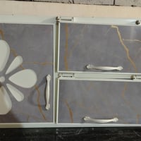 للبيع • دواليب • مطبخ