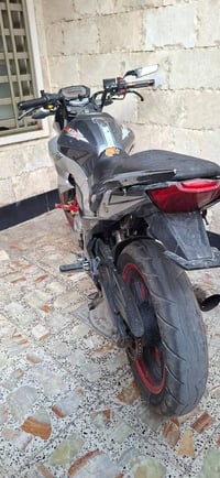 دايوان خفاش موديل 25  عنواني بغداد مدينه الصدر  رايده ب 1100 وبيه مجال...