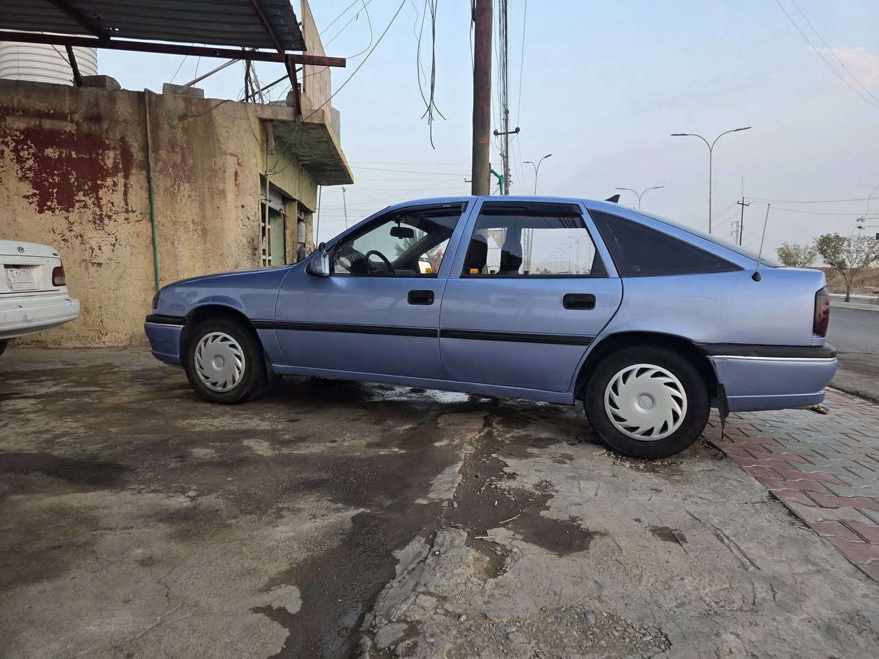 سلام عليكم
اوبل فكترا موديل 93 محرك 18 

گير ومحرك شرط طخم امامي خلفي جديد

سياره بلاديه وضع شركه بدون ضرر

 دوائر ودوسات ممصلحه فقط بخ جماليه 

سنويه الى 2031 باسمي  هزه جديده 

شرط التحويل 

السعر  38 وبيها مجال للطيبين 

مكان السياره موصل ايسر 

 ملاحظة بيع نقد فقط 

للاستفسار 

***********

*********** بي واتساب
