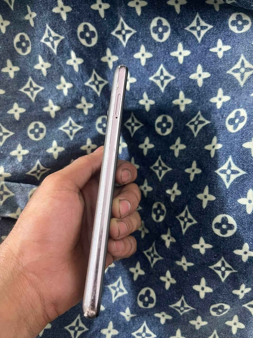 السلا عليكم 
بوكو اكس 3برو للبيع مبدل شاشة اصلية شرط وضهر بيع مستعجل سعرة 125 قفل الي يريد يخابر ***********
