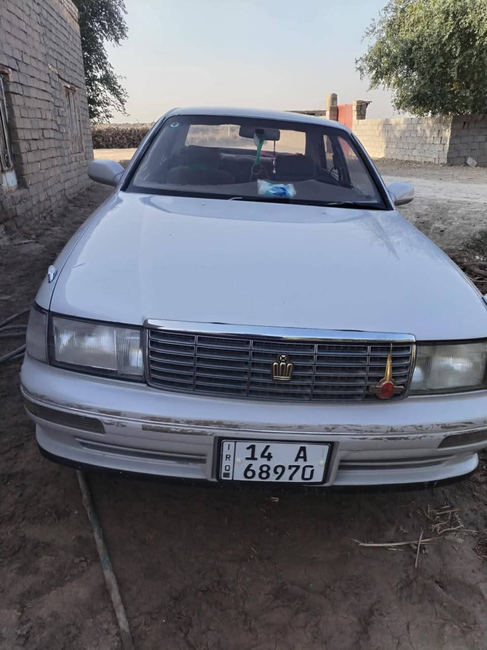 السلام عليكم سيارة بطه موديل 93رقم البصرة ثاني يوم مداور
السعر 24
العنوان ناصرية 
رقم ***********
