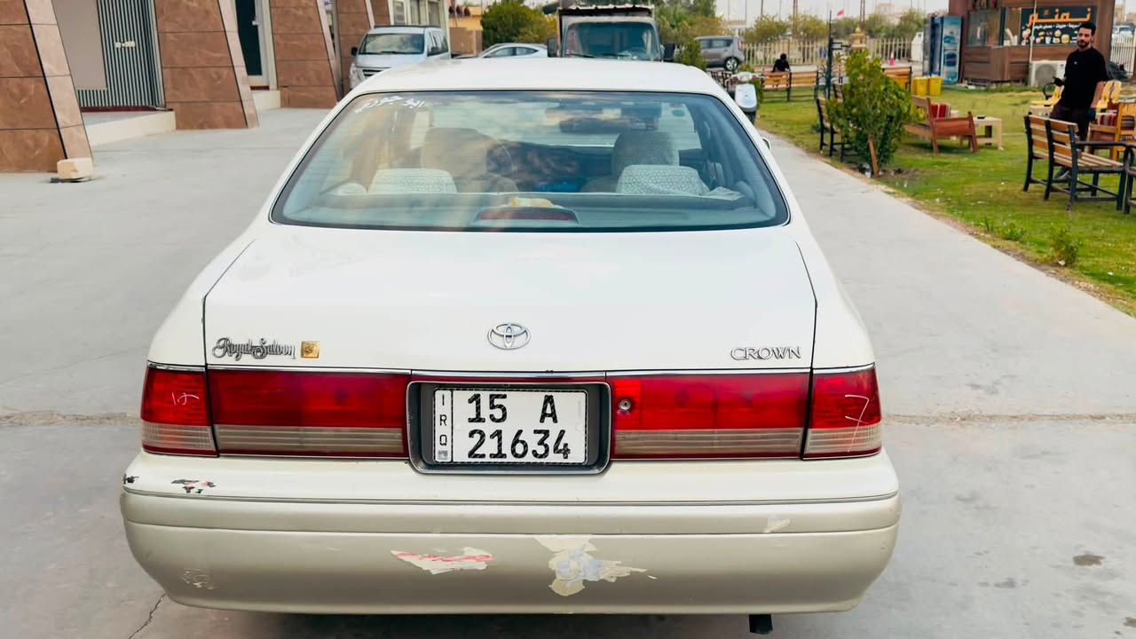 كراون راس الثور 1995 فلات مكفوله من العيب الشرعي والكصه  مكينه 2 ونص كارتون كير هسه مبدله مال حاويه سياره جاهزه تاخذهة ماتصرف عليه ربع تبريد ثلج حداديه كامله من كلشي مال جناي رقم امبار بسمي نكليزي  سنويه ل 30 مكان السياره ذي قار المركز 
***********

